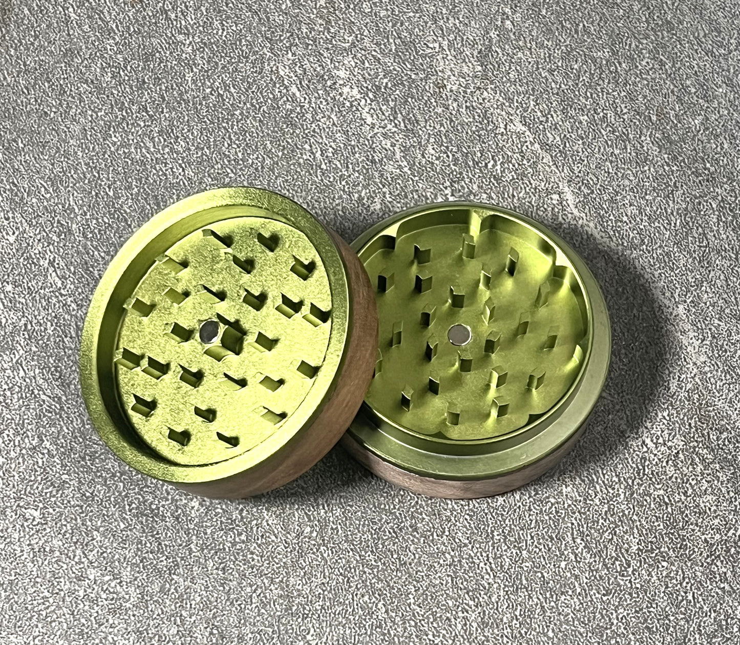 Walnut Aluminum 2 Piece Grinder 3"